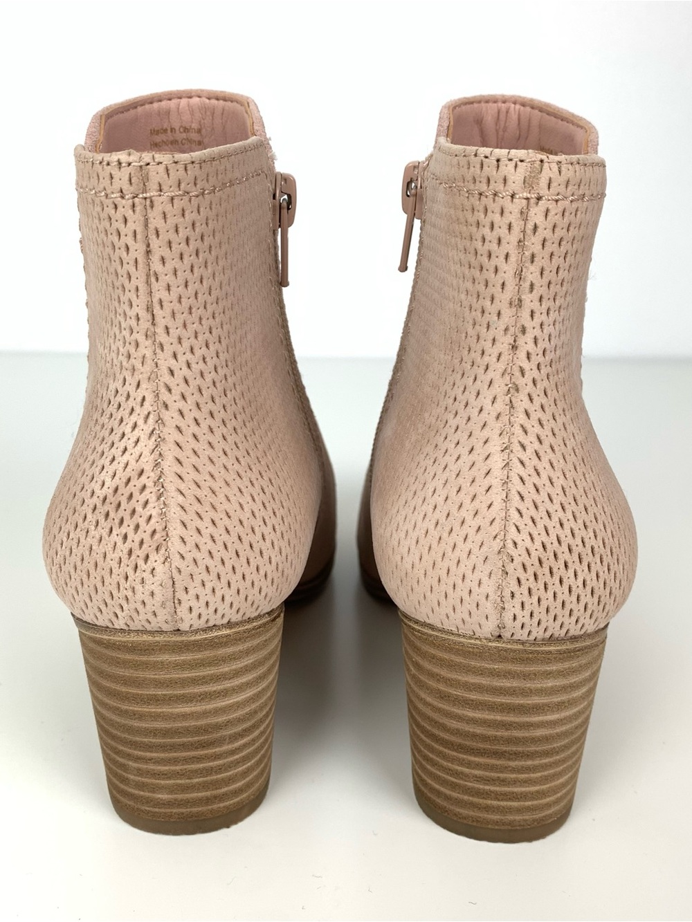 Ankle Boots Suede Leather Aldo Pink Chunky Heel Sz 6.5 US Romantic Light Fairy - Picture 4 of 16